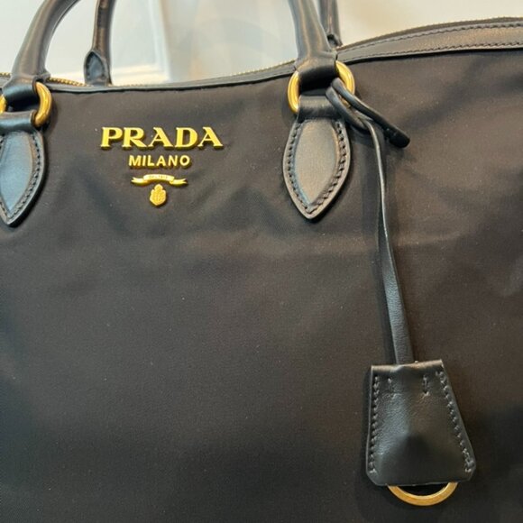 Prada - Picture 4 of 5